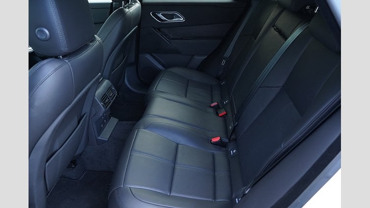 2025 認定中古車 Land Rover Range Rover Velar オストゥーニパールホワイト D200マイルドハイブリッド（ディーゼル）  Dynamic SE