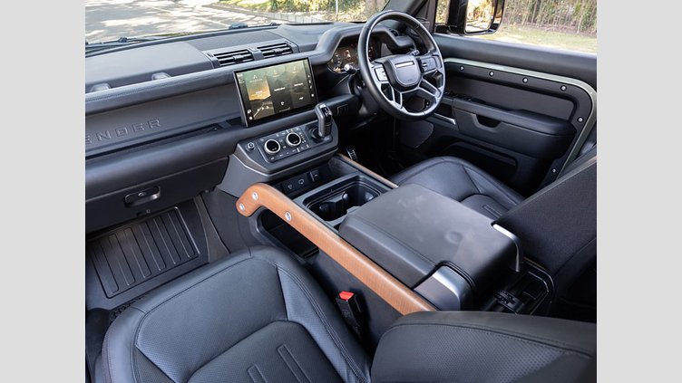 2023 Approved Land Rover Defender 110 Pangea Green 4x4 Auto D300 X