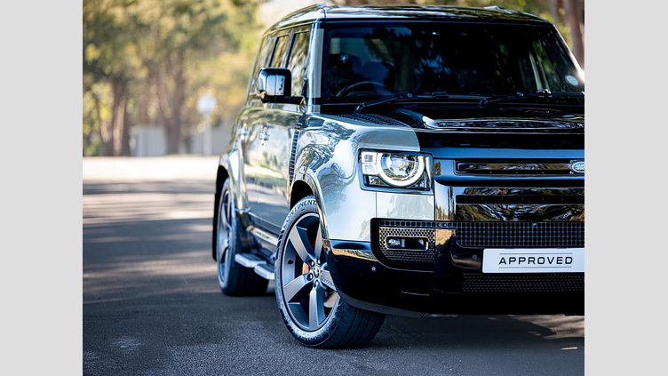 2023 Approved Land Rover Defender 110 Pangea Green 4x4 Auto D300 X