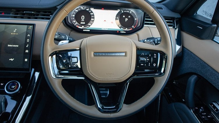 2023 Approved Land Rover Range Rover Sport Fuji White D350 Dynamic HSE