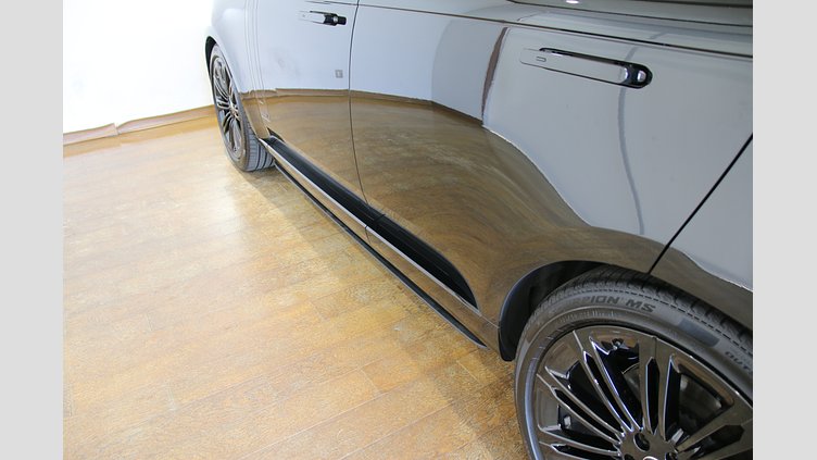 2024 認定中古車 Land Rover Range Rover サントリーニブラック P530 AWD（AT） スタンダードホイールベース Autobiography