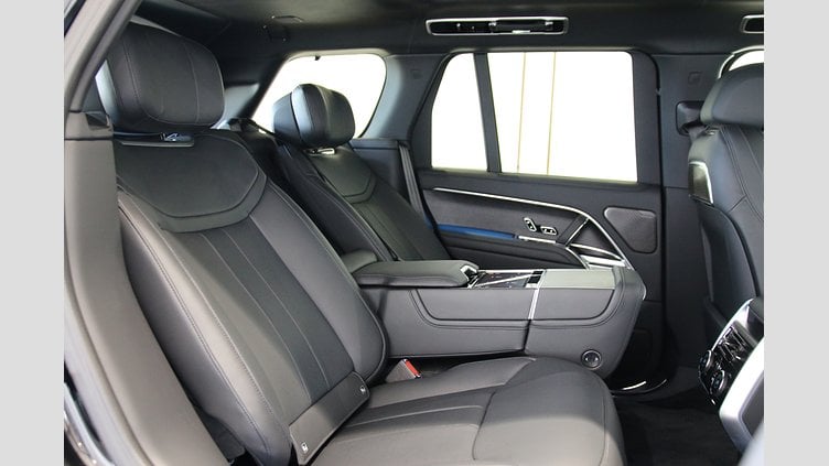 2024 認定中古車 Land Rover Range Rover サントリーニブラック P530 AWD（AT） スタンダードホイールベース Autobiography