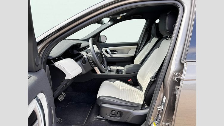 2023 Approved Land Rover Discovery Sport Silicon Silver P200 Benzyna MHEV Standardowy rozstaw osi Dynamic SE