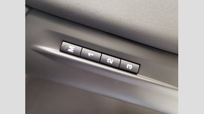 Range Rover Evoque 28