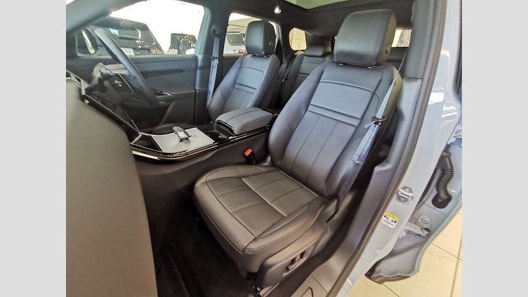 2024 認定中古車 Land Rover Range Rover Evoque アロイオスグレイ D200マイルドハイブリッド（ディーゼル） スタンダードホイールベース S