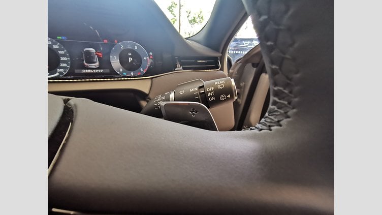 2024 認定中古車 Land Rover Range Rover Evoque アロイオスグレイ D200マイルドハイブリッド（ディーゼル） スタンダードホイールベース S