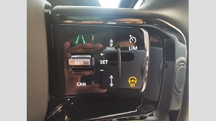 Range Rover Evoque 24