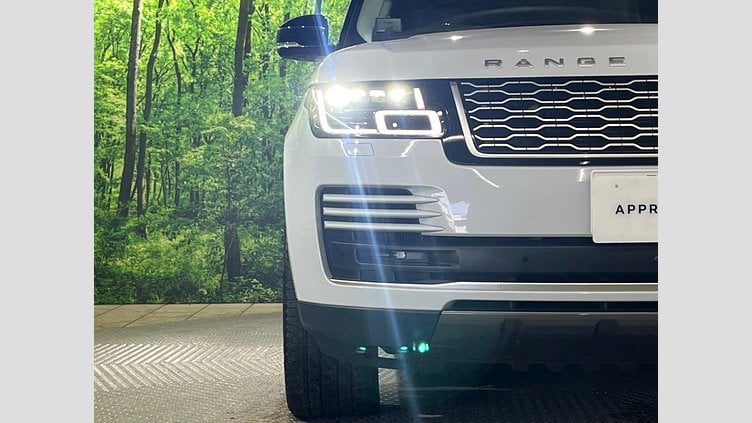 2019 認定中古車 Land Rover Range Rover ユーロンホワイト 3.0リッターTDV6ディーゼル（258 PS） スタンダードホイールベース VOGUE