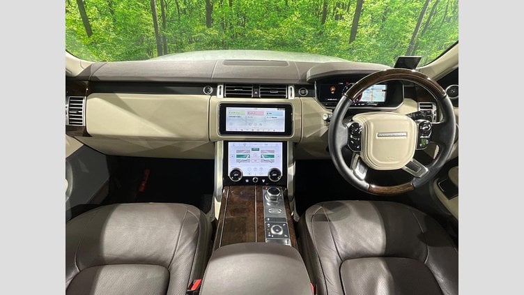 2019 認定中古車 Land Rover Range Rover ユーロンホワイト 3.0リッターTDV6ディーゼル（258 PS） スタンダードホイールベース VOGUE