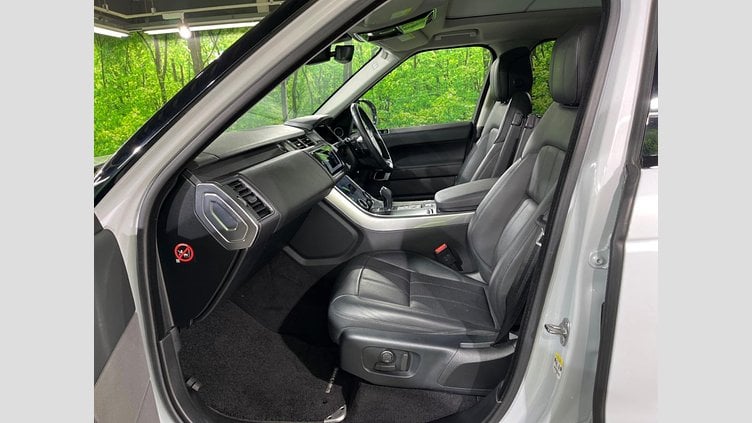 2018 認定中古車 Land Rover Range Rover Sport Yulong White 3.0 V6 Dsl Mono Turbo Std Flow SE