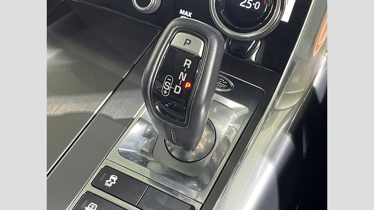 2018 認定中古車 Land Rover Range Rover Sport Yulong White 3.0 V6 Dsl Mono Turbo Std Flow SE