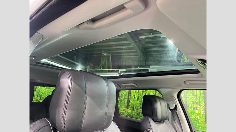 2018 認定中古車 Land Rover Range Rover Sport Yulong White 3.0 V6 Dsl Mono Turbo Std Flow SE