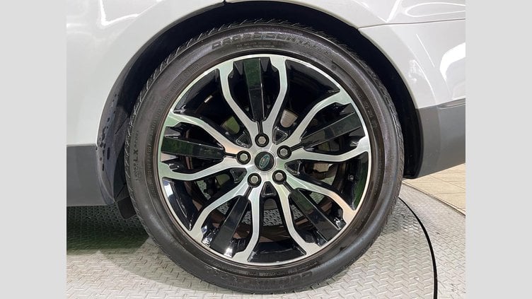 2018 認定中古車 Land Rover Range Rover Sport Yulong White 3.0 V6 Dsl Mono Turbo Std Flow SE