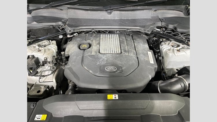 2018 認定中古車 Land Rover Range Rover Sport Yulong White 3.0 V6 Dsl Mono Turbo Std Flow SE