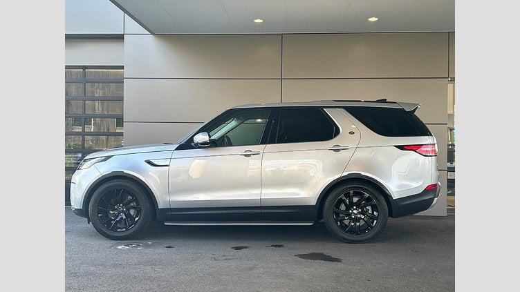 2018 認定中古車 Land Rover Discovery Indus Silver 3.0 litre V6 Supercharged Petrol HSE