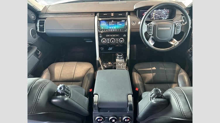 2018 認定中古車 Land Rover Discovery Indus Silver 3.0 litre V6 Supercharged Petrol HSE