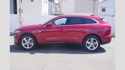 F-Pace 7