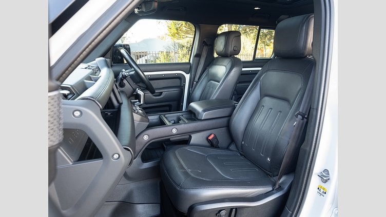 2022 Approved Land Rover Defender 110 Fuji White 4x4 - Auto D300 HSE X-Dynamic