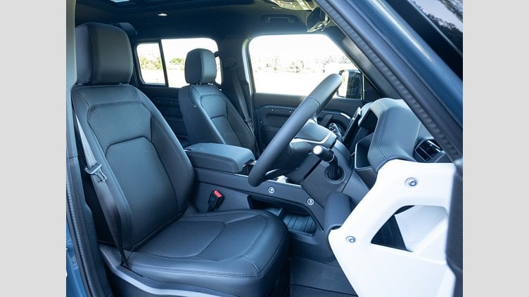 2025 Approved Land Rover Defender 110 Tasman Blue 4x4 Auto D250 SE X-Dynamic