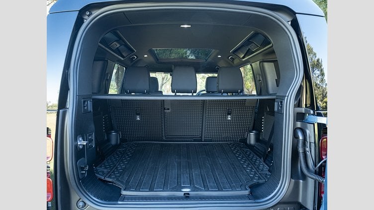 2025 Approved Land Rover Defender 110 Tasman Blue 4x4 Auto D250 SE X-Dynamic