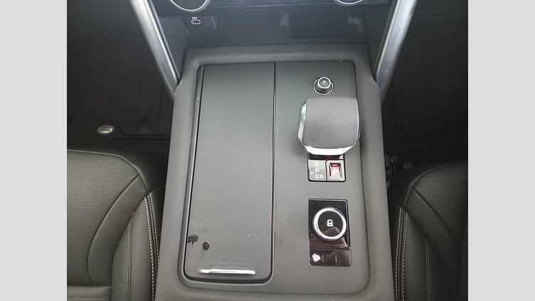 2021 Approved Land Rover Discovery White Automatic 3.0TD SE R-DYNAMIC (D300)