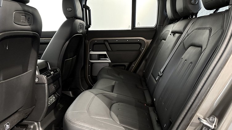 2022 Approved Land Rover Defender 110 GOLD D240 SE
