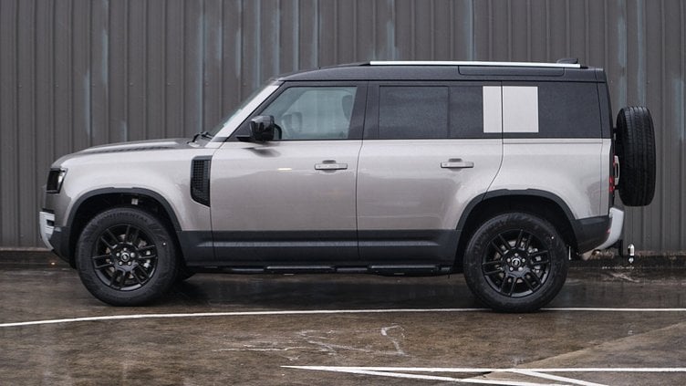 2025 Approved Land Rover Defender 110 Silicon Silver 110 D250 S