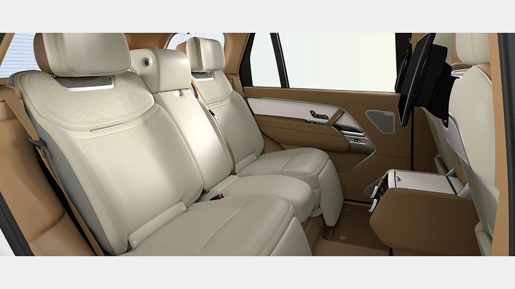 2025 Novo vozilo Land Rover Range Rover British Racing Green - Satin finish 3.0 Litre V6 SV 3.0 Litre Petrol 460 PHEV AWD LWB 