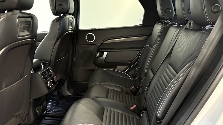 2022 Approved Land Rover Discovery WHITE D300 R-DYNAMIC HSE