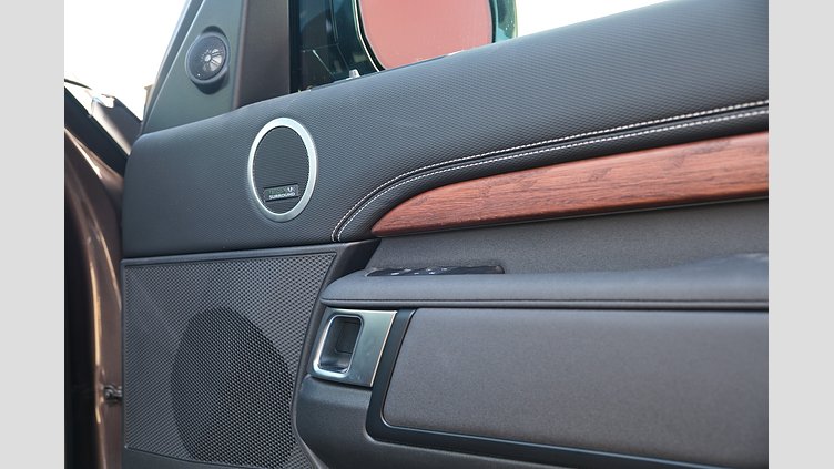 2025 Approved Land Rover Discovery Charente Grey D350 Diesel Mild Hybrid Dynamic HSE