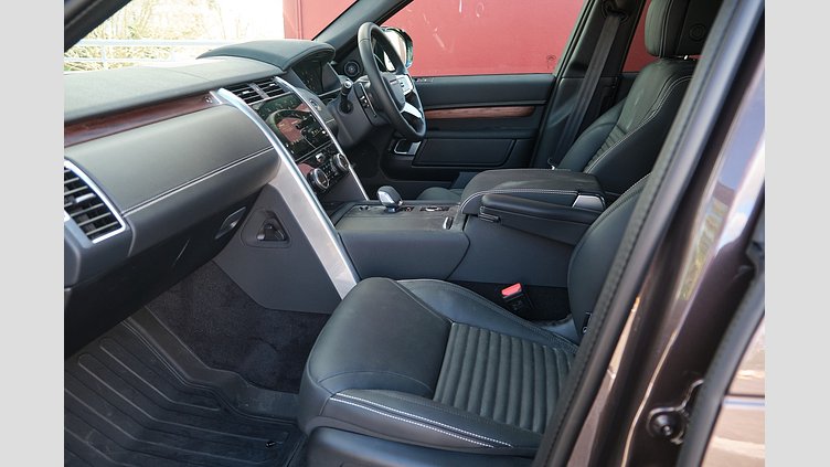 2025 Approved Land Rover Discovery Charente Grey D350 Diesel Mild Hybrid Dynamic HSE