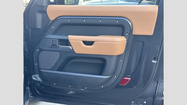 2023 認定中古車 Land Rover Defender 90 Carpathian Grey D300 AWD（AT） X-DynamicHSE