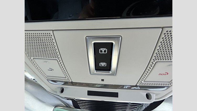 2024 認定中古車 Land Rover Range Rover Evoque Fuji White P250　AWD（AT） DynamicHSE