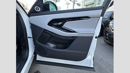 Range Rover Evoque 25