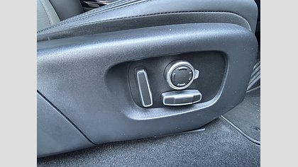 Range Rover Evoque 30