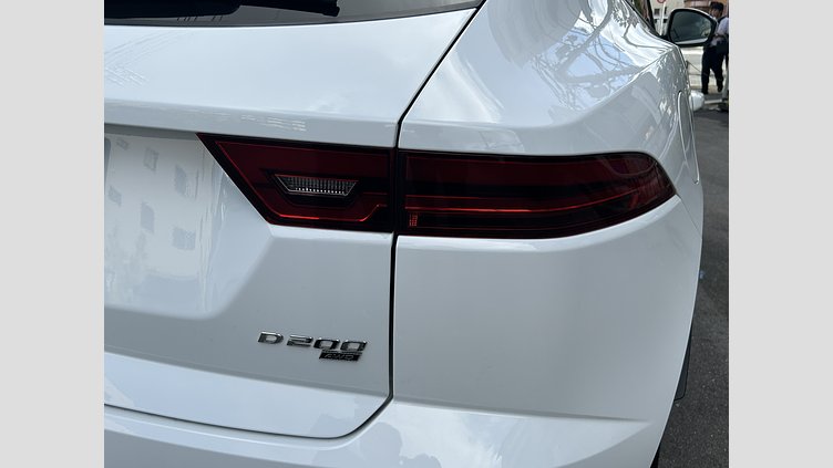 2022 認定中古車 Jaguar E-Pace フジ ホワイト D200 AWD（オートマチック） S