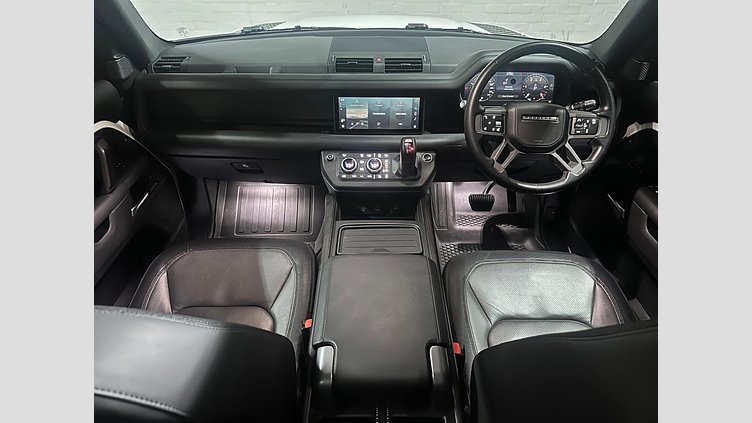 2021 Approved Land Rover Defender 110 White D300 HSE X-Dynamic D300 HSE X-Dynamic