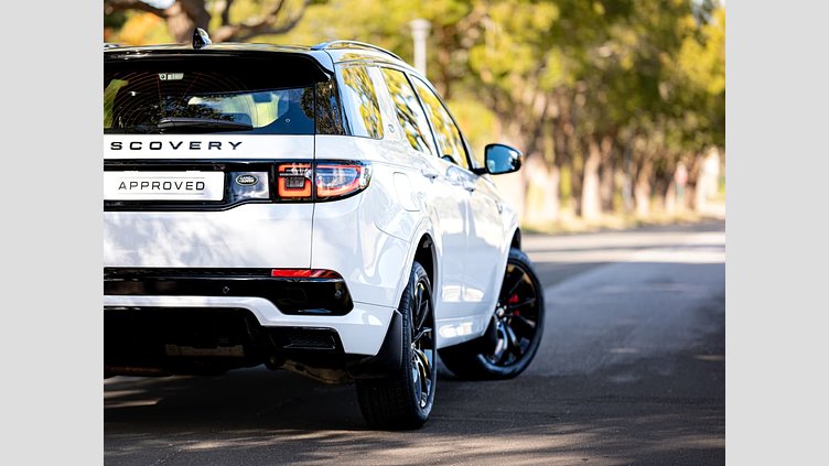 2023 Approved Land Rover Discovery Sport Fuji White AWD Auto D200 R-Dynamic HSE