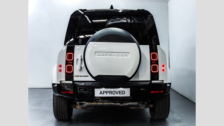 2024 Approved Land Rover Defender 110 Fuji White AWD D350 HSE X-DYNAMIC