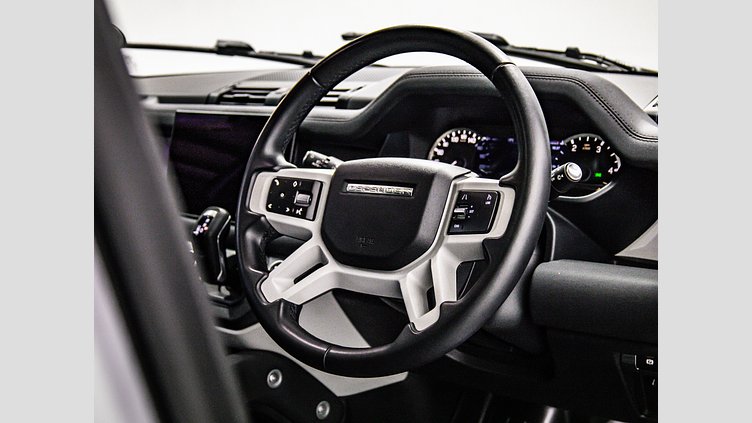 2024 Approved Land Rover Defender 110 Silver AWD D300 SE X-DYNAMIC