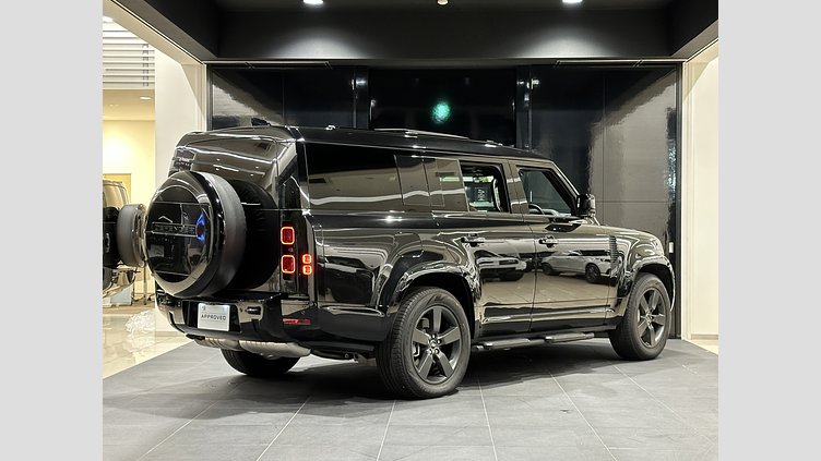 2024 認定中古車 Land Rover Defender 130 Santorini Black D350 AWD X-Dynamic SE D350