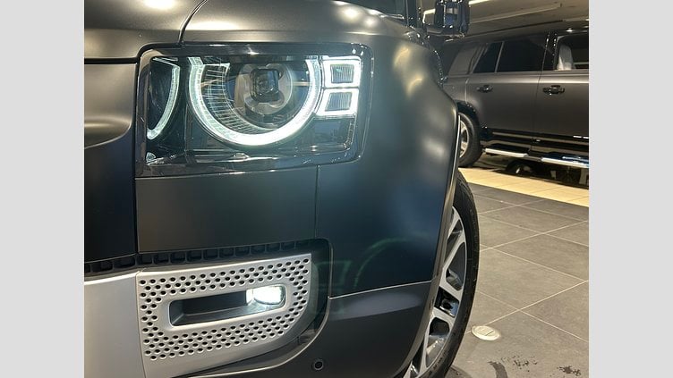 2023 認定中古車 Land Rover Defender 90 Santorini Black  P300 4WD 90SEイースナー エディション2.0L