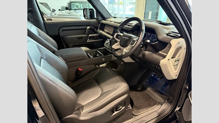 2023 認定中古車 Land Rover Defender 90 Santorini Black  P300 4WD 90SEイースナー エディション2.0L