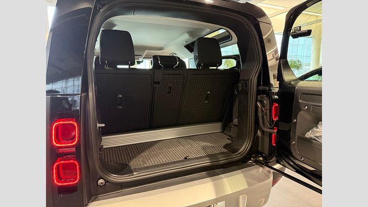 2023 認定中古車 Land Rover Defender 90 Santorini Black  P300 4WD 90SEイースナー エディション2.0L