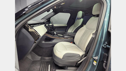 Range Rover Sport 8