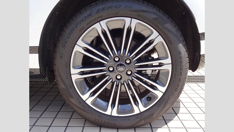 2023 認定中古車 Land Rover Range Rover Evoque Fuji White 249PS DYNAMIC HSE