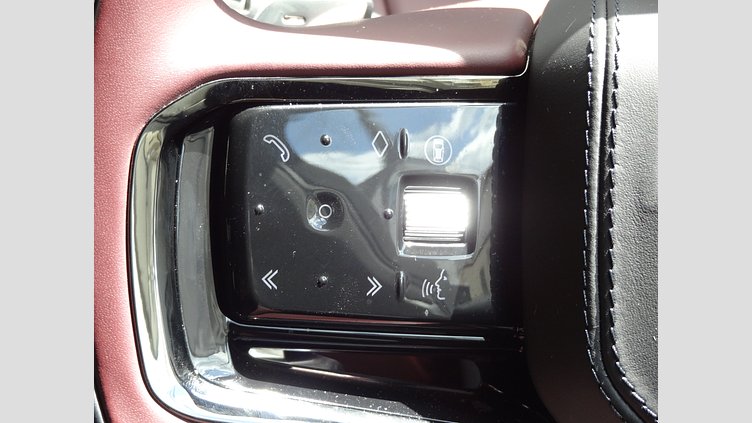 2023 認定中古車 Land Rover Range Rover Evoque Fuji White 249PS DYNAMIC HSE