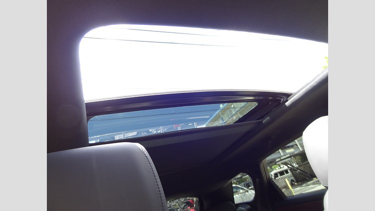 2023 認定中古車 Land Rover Range Rover Evoque Fuji White 249PS DYNAMIC HSE