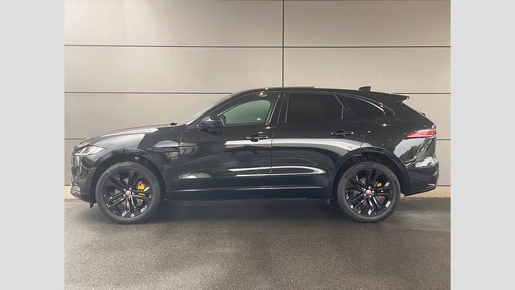 2022 認定中古車 Jaguar F-Pace Santorini Black オートマチック S