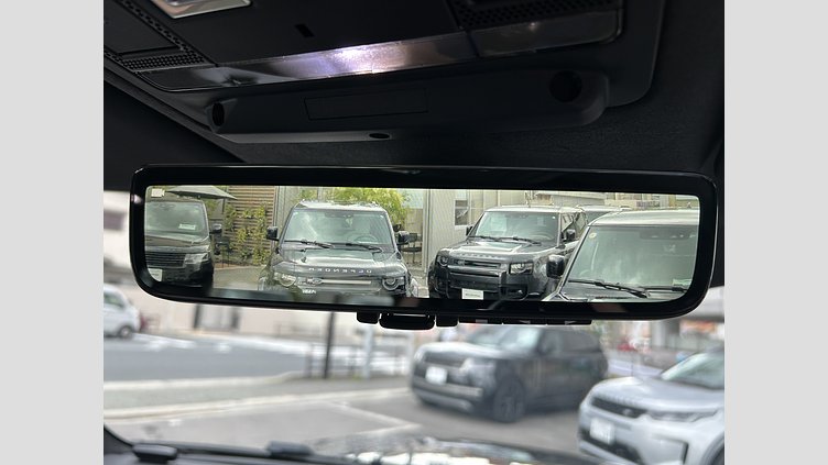 2025 認定中古車 Land Rover Defender 110 Santorini Black V8 P525(ガソリン） V8